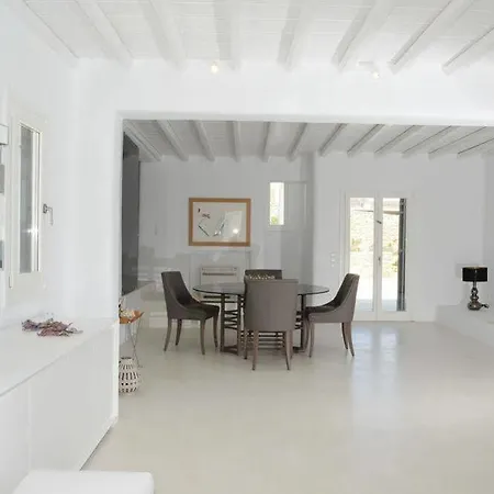 Villa Elia House *