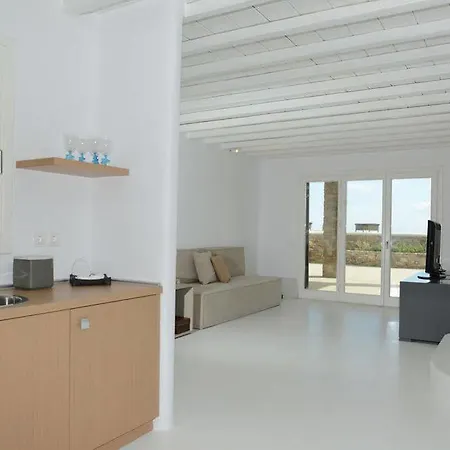 Villa Elia House *