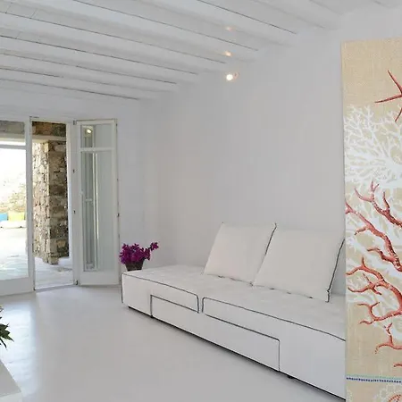 Villa Elia House *